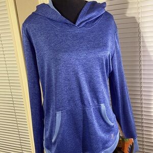 Free 2B Athletics pull over. Size large